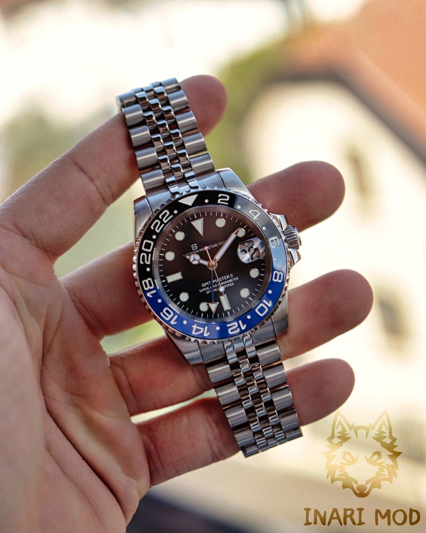 Seiko Mod Batman GMT from Inarimod for 379.90